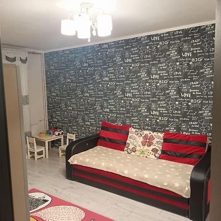 Private Room Near 3 Min Metrou Crangasi, 40 M2 Bucureşti Eksteriør bilde
